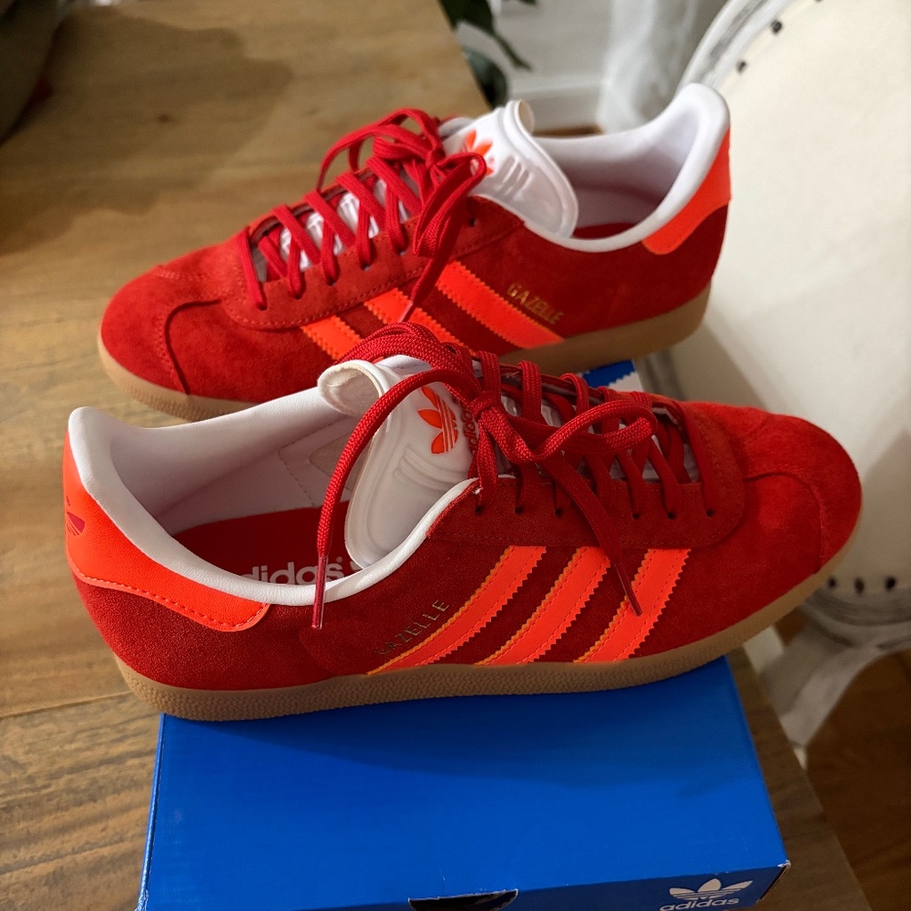 Adidas gazelle sneakers